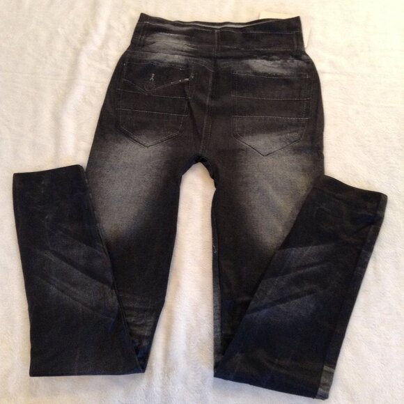 Style Black leggings w butterfly print leg M NWT - Picture 4 of 5